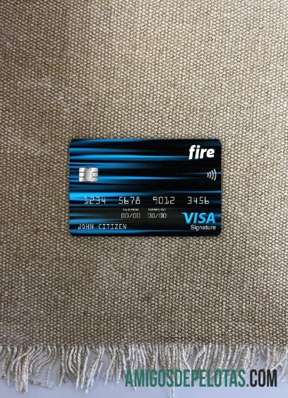 Cartão de assinatura Visa do Ireland Fire Financial Bank Photolook Front modelo